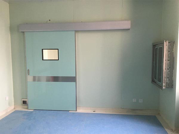 What are the factors affecting the price of operating room doors?